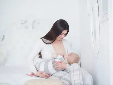 Mother-breastfeeding-baby